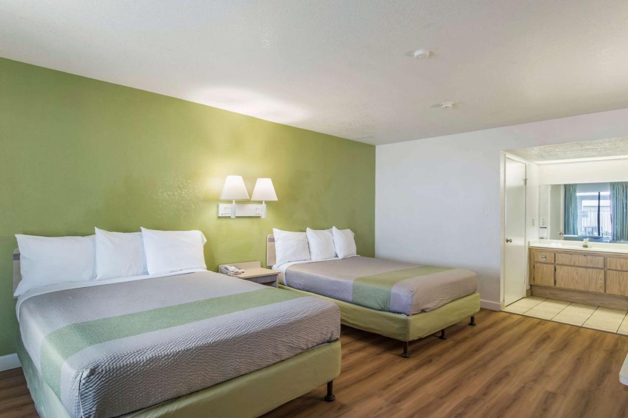 Motel 6 Hemet Exteriér fotografie